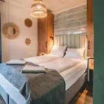 Ferienhaus Rresort - Klimatyzowane Nad Morzem - Basen I Sauna Rewal