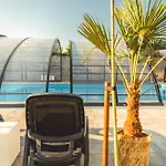 Rresort - Klimatyzowane Nad Morzem - Basen I Sauna Rewal