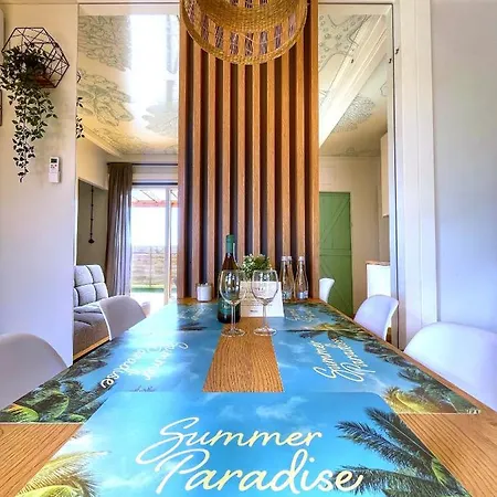 Rresort - Komfortowe Domki Nad Morzem Z Basenem Prázdninový dům *