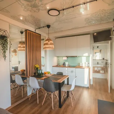 Rresort - Komfortowe Domki Nad Morzem Z Basenem Nyaraló Rewal