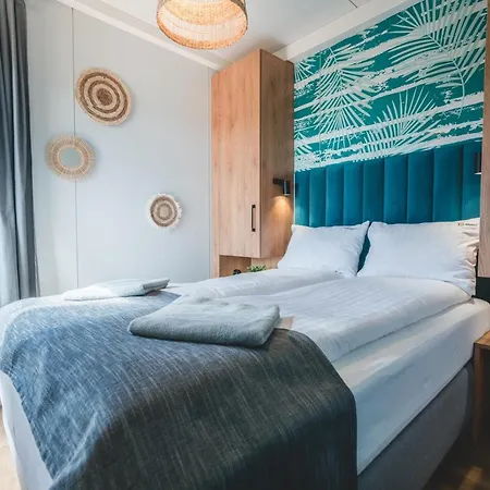 Nyaraló Rresort - Komfortowe Domki Nad Morzem Z Basenem