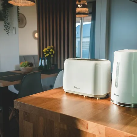 Rresort - Komfortowe Domki Nad Morzem Z Basenem *