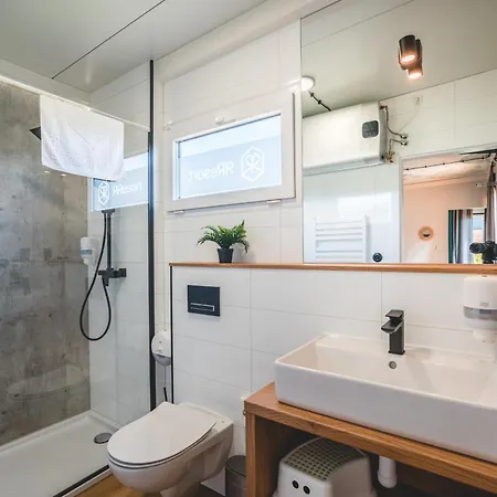 Rresort - Klimatyzowane Domki Nad Morzem - Basen I Sauna