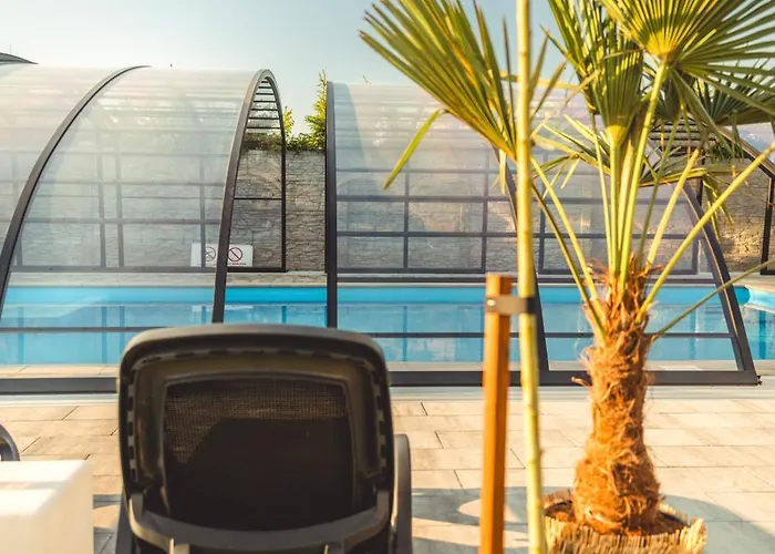 Rresort - Klimatyzowane Nad Morzem - Basen I Sauna Rewal