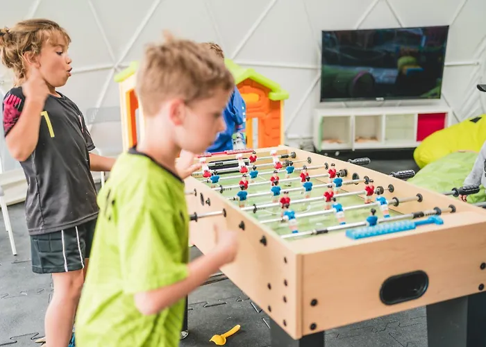 Rresort - Klimatyzowane Nad Morzem - Basen I Sauna Rewal